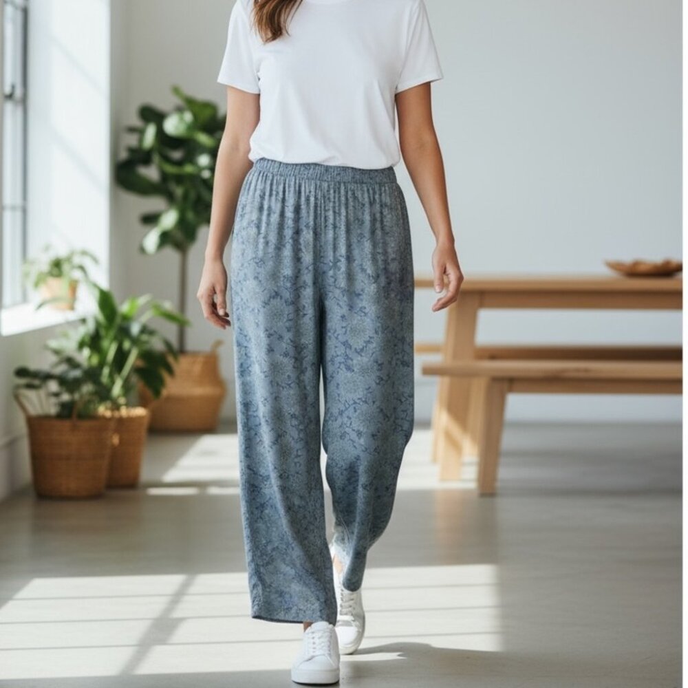 Bryn‎ Walker M Medium Lagenlook Wide Leg Pants Blue Floral PULL ON Embroidered